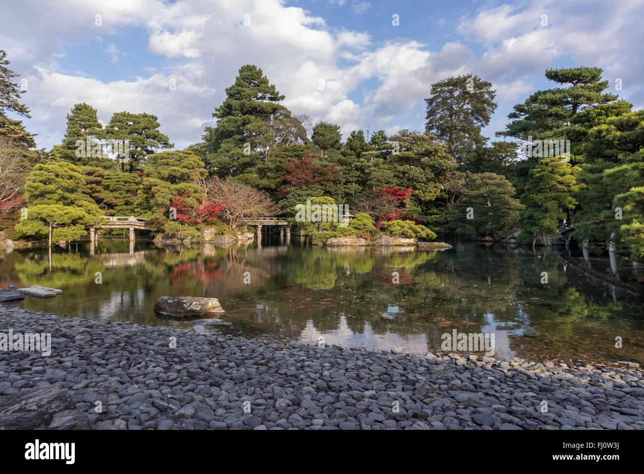 Oikeniwa Japanese garden and pond with fall colors, Kyoto Imperial Palace, Kyoto, Japan Stock Photo