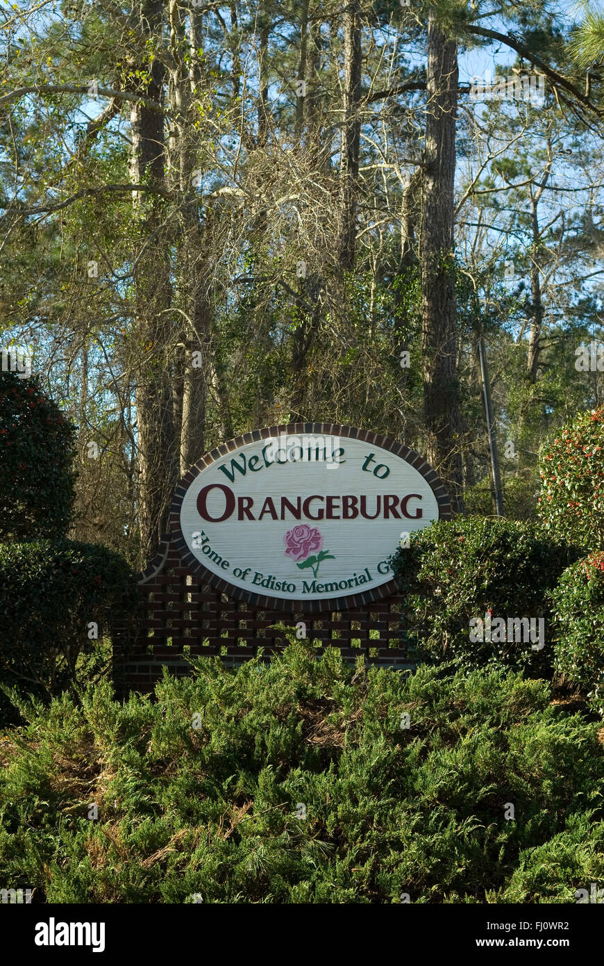 to Orangeburg Home of Edisto Memorial Gardens sign South