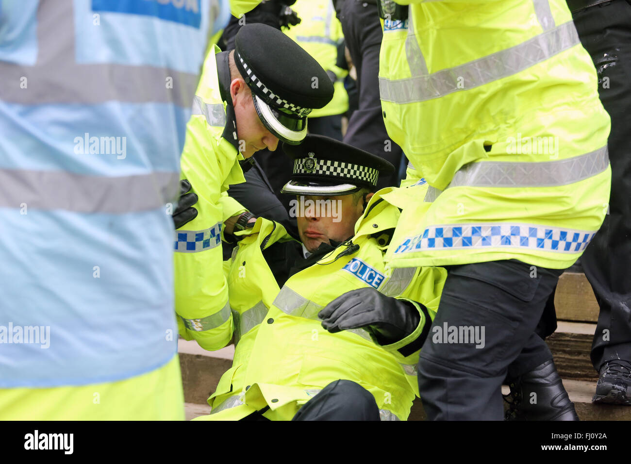 Copper riot hi-res stock photography and images - Alamy