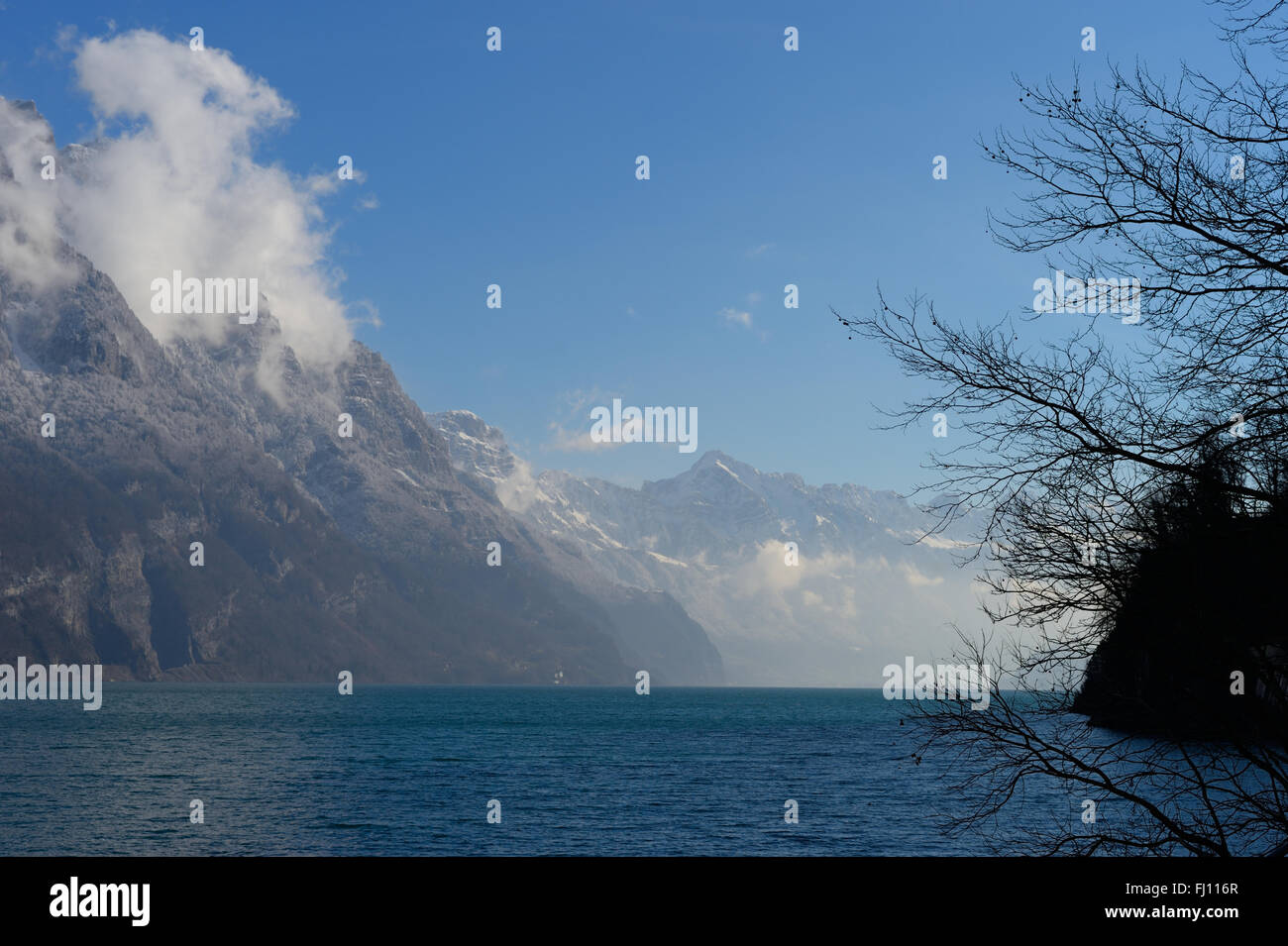 Walensee Spring Scenic Lake Walensee in early spring, Mühlehorn CH Stock Photo - Alamy