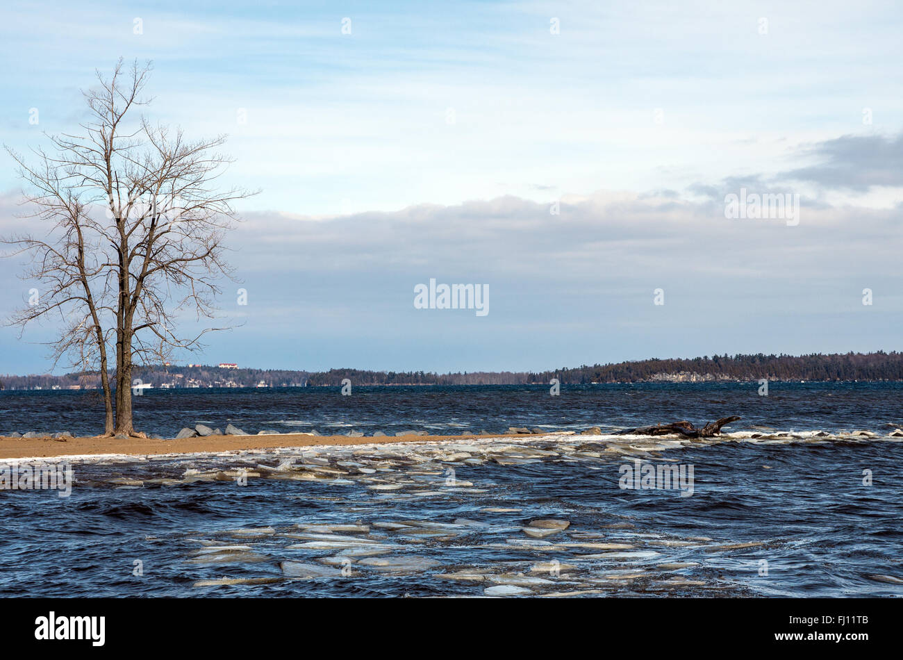 Spring in vermont hi-res stock photography and images - Alamy