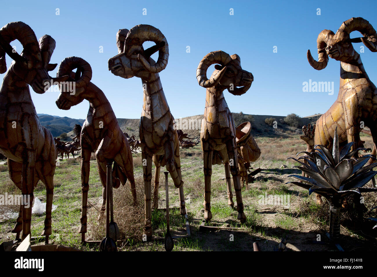 Metal sculptures of rams by the artist Ricardo Breceda, Aguanga, California, USA Stock Photo