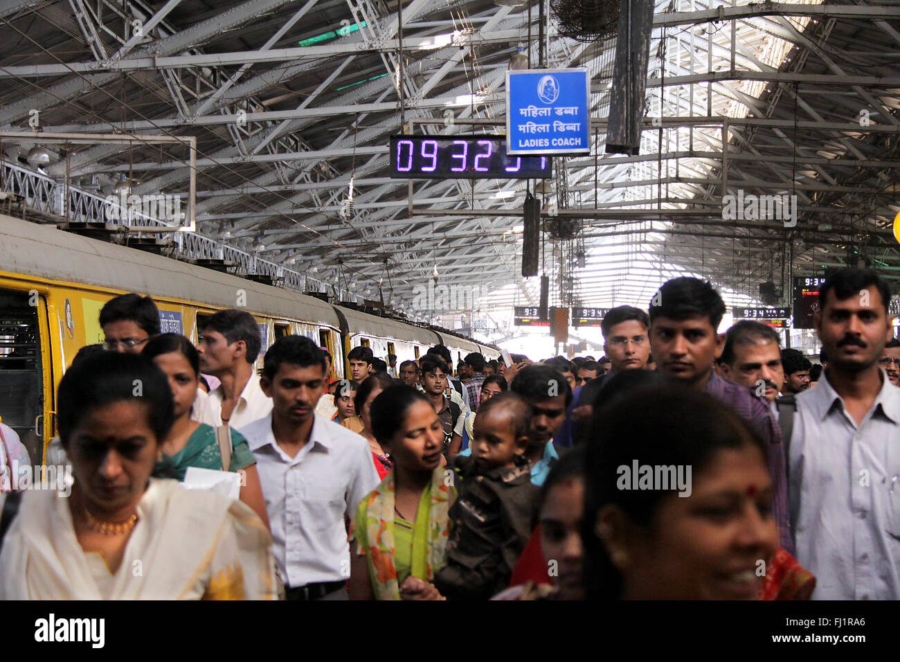 Crowd at Victoria Chhatrapati Shivaji Terminus , Mumbai, India Stock Photo