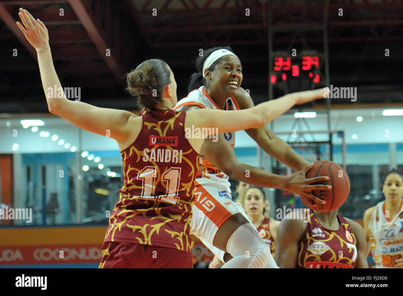 Lega basket femminile hi-res stock photography and images - Alamy