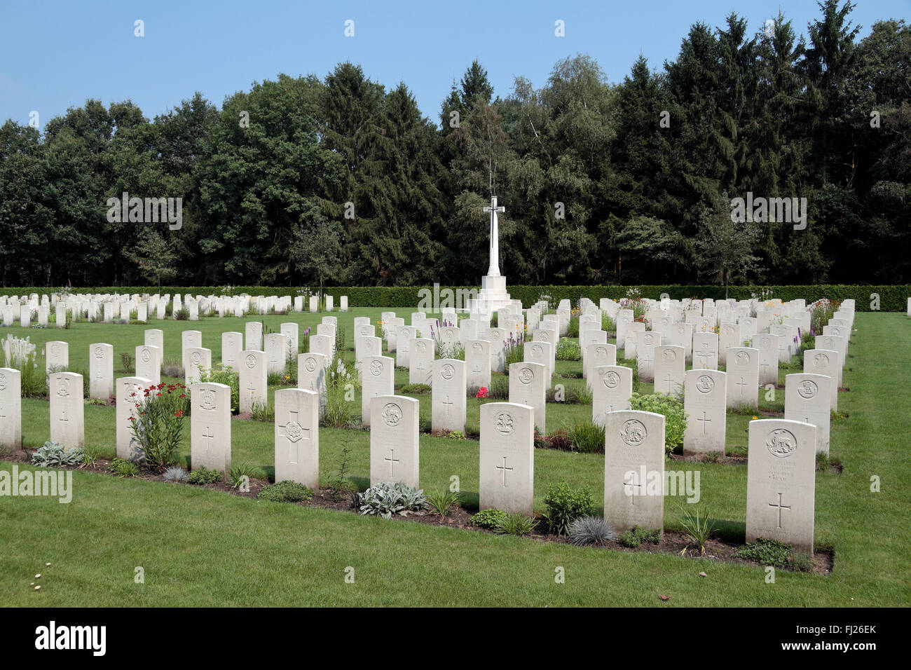 The Cross of Sacrifice in the CWGC Venray War Cemetery, Venray, Limburg, Netherlands. Stock Photo