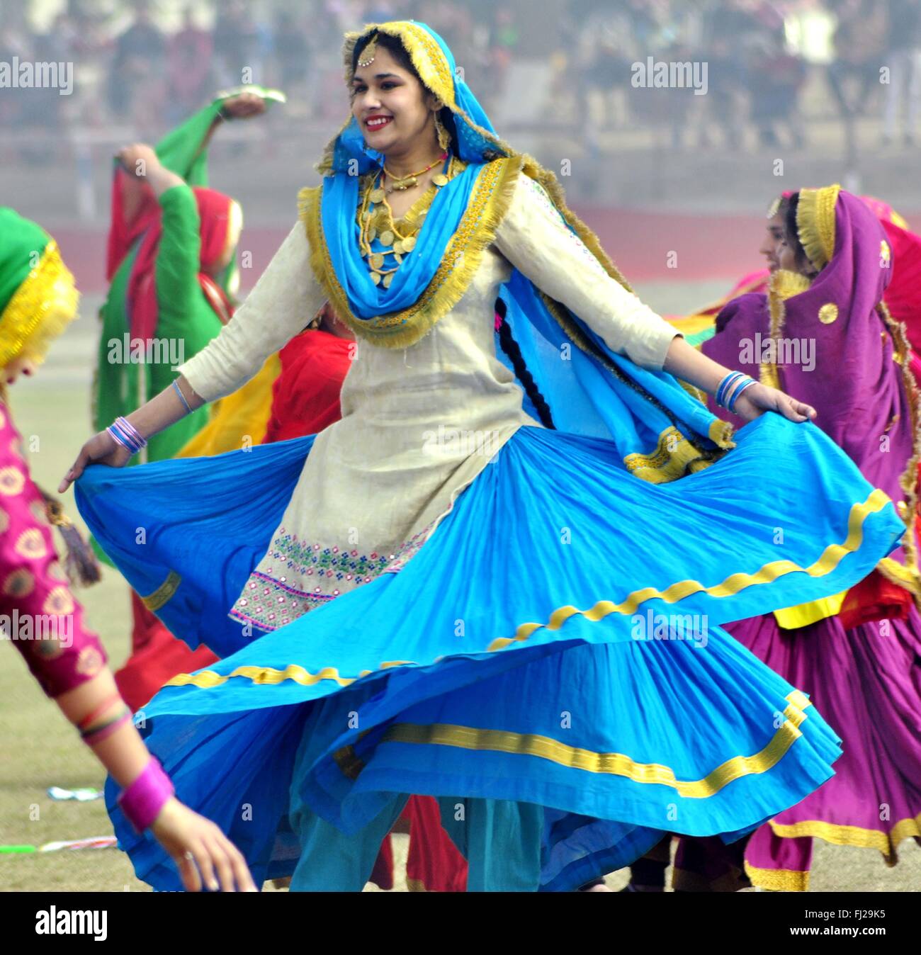 punjabi gidha boliyan video punjabi gidha boliyan video