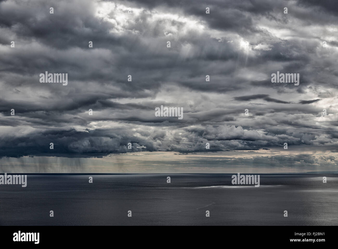 Cloud sky sea hi-res stock photography and images - Alamy
