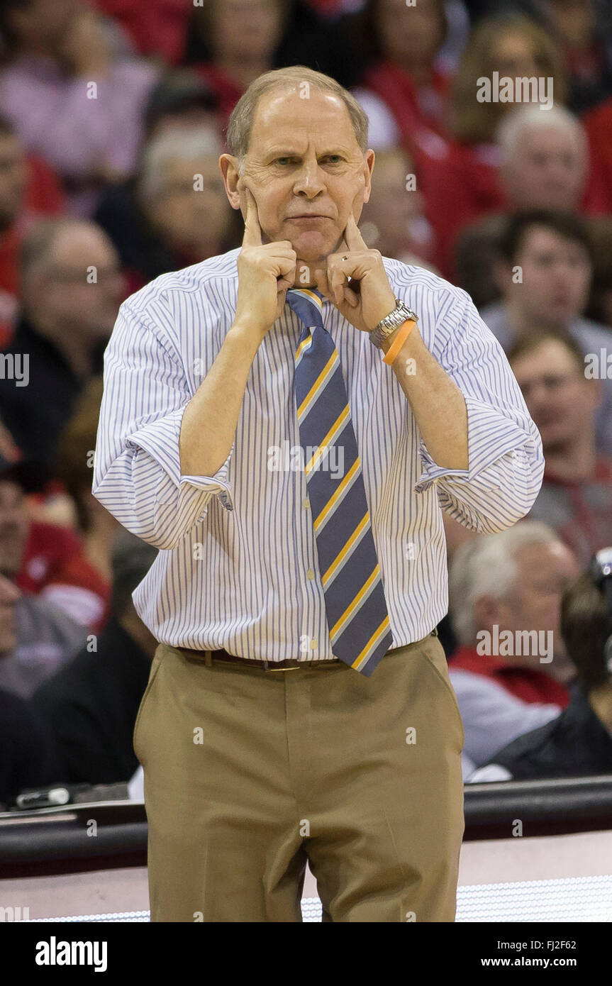 Madison, WI, USA. 28th Feb, 2016. Michigan head coach John Beilein during the NCAA Basketball game between the Michigan Wolverines and the Wisconsin Badgers at the Kohl Center in Madison, WI. Wisconsin defeated Michigan 68-57. John Fisher/CSM/Alamy Live News Stock Photo