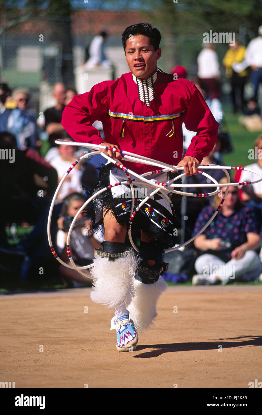Many tribes compete at the WORLD CHAMPIONSHIP HOOP DANCE CONTEST - HEARD MUSEUM, PHONEIX, ARIZONA Stock Photo