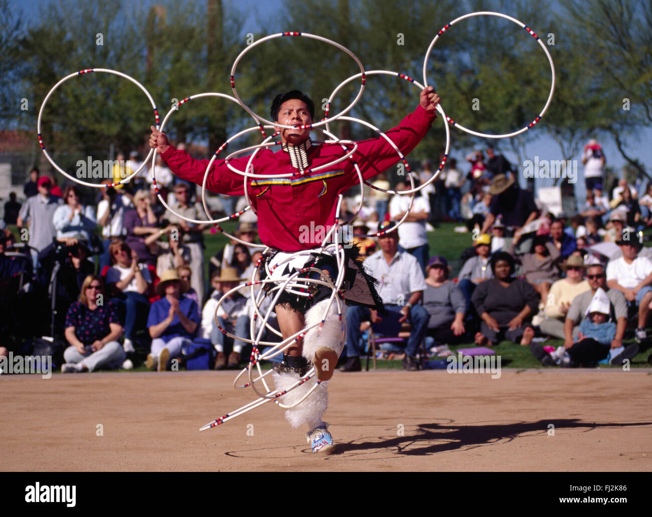 Many tribes compete at the WORLD CHAMPIONSHIP HOOP DANCE CONTEST - HEARD MUSEUM, PHONEIX, ARIZONA Stock Photo