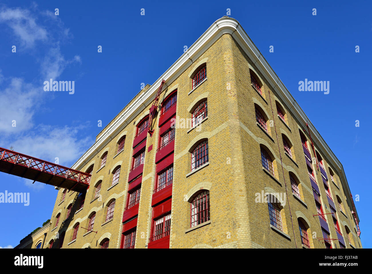 Warehouse apartments, Wapping, London E1, United Kingdom Stock Photo