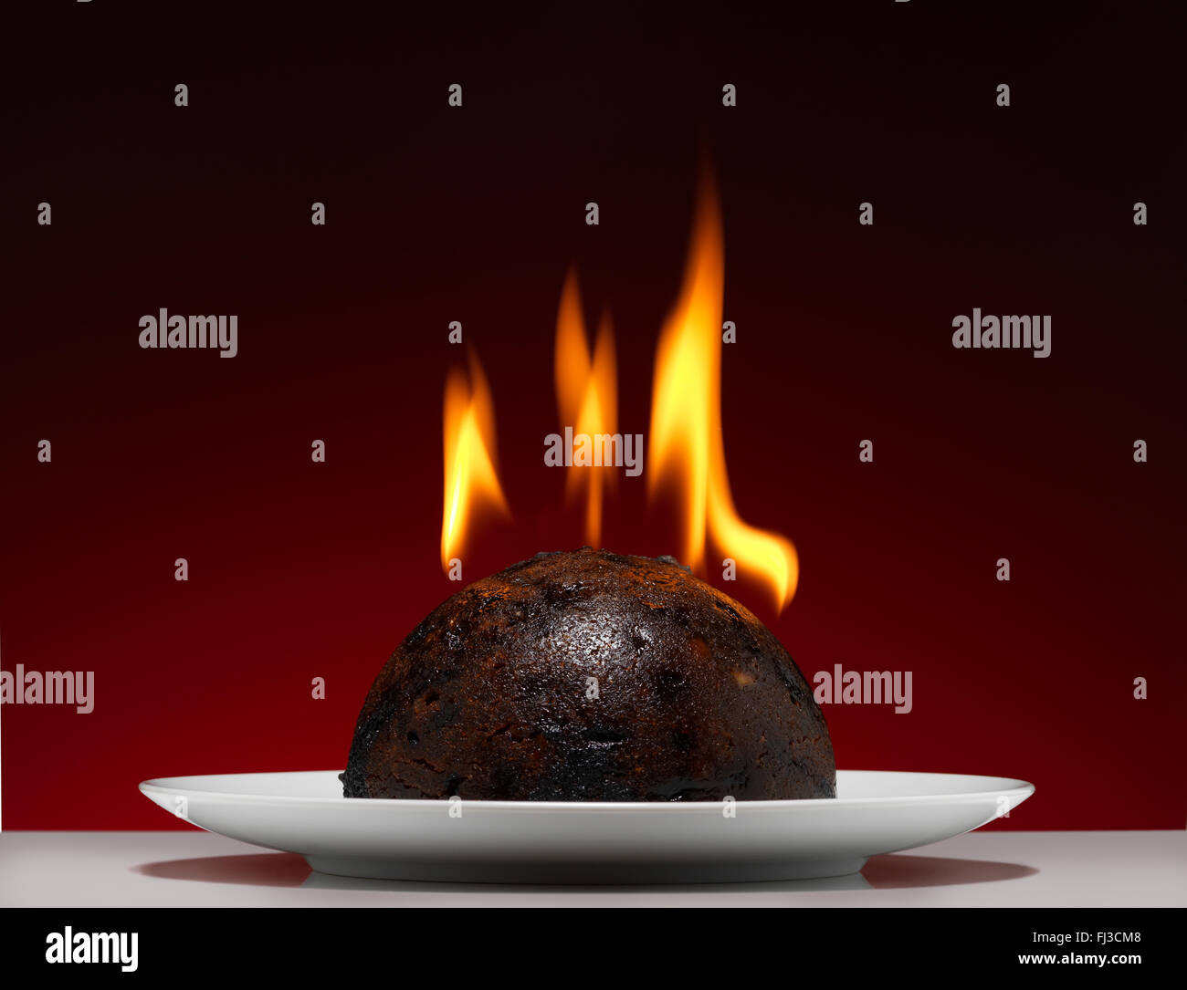 Christmas pudding flame hires stock photography and images Alamy
