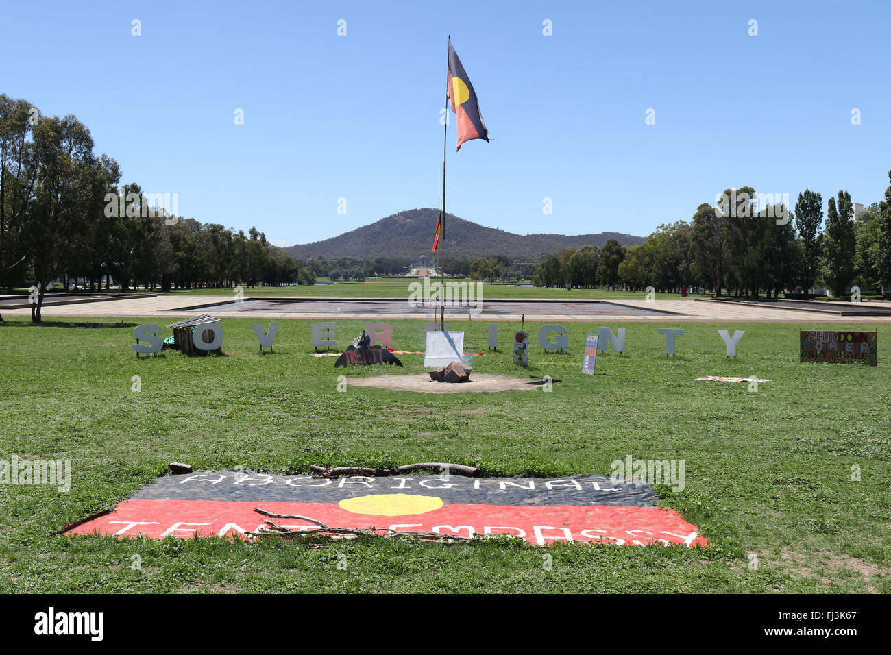 Aboriginal tent embassy hires stock photography and images Alamy