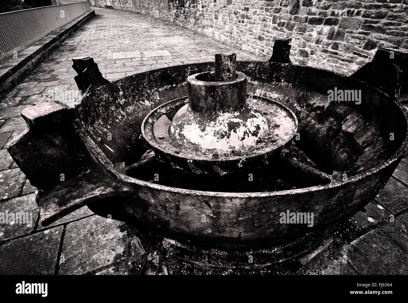 The historic water turbine at New Lanark Mills Stock Photo