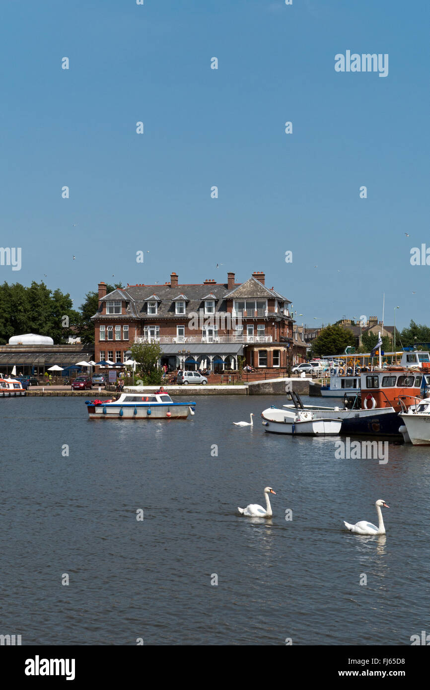 Oulton Broad, and The Wherry Hotel in Lowestoft, Suffolk, England Stock Photo