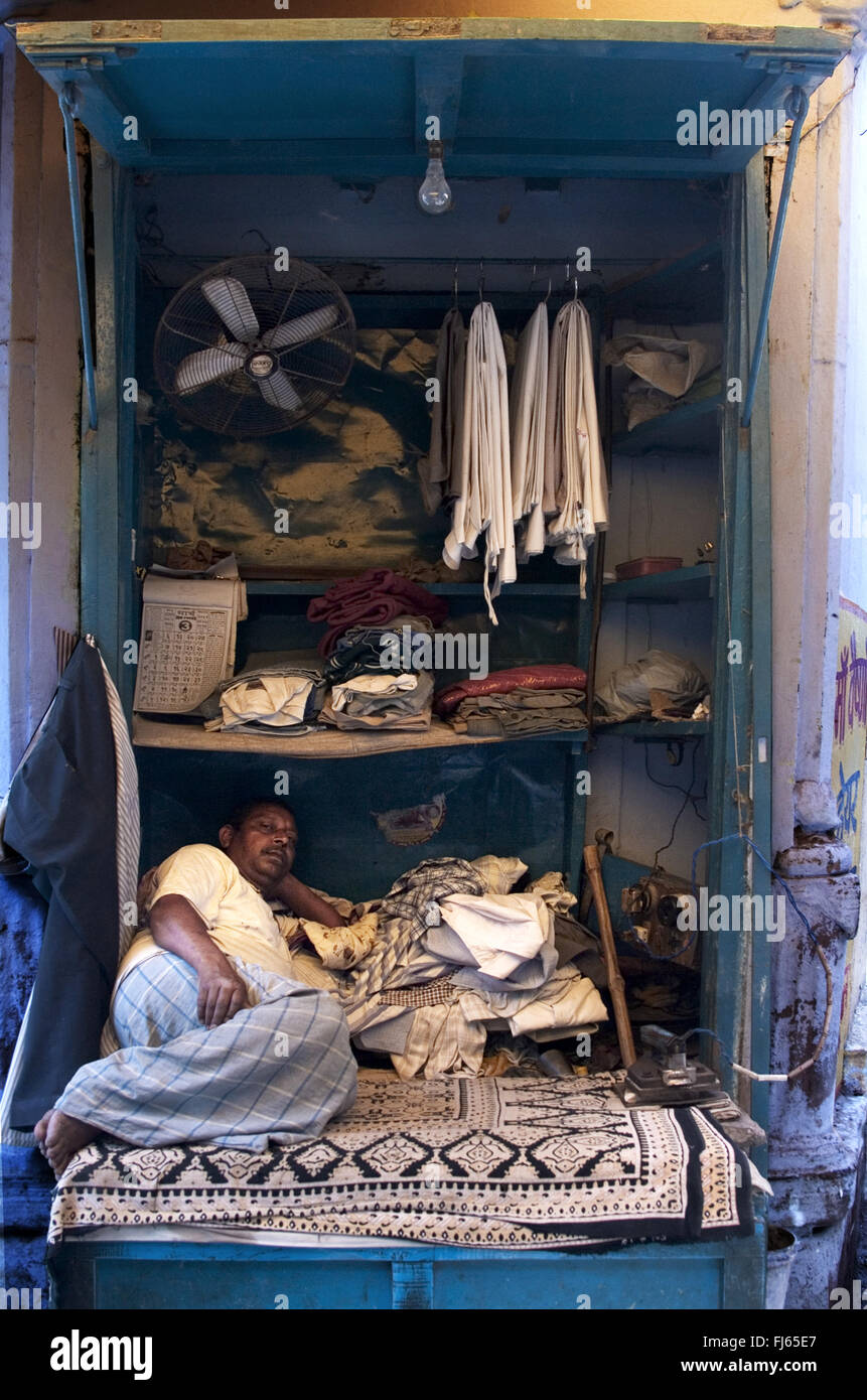 indian-laundry-shop-hi-res-stock-photography-and-images-alamy