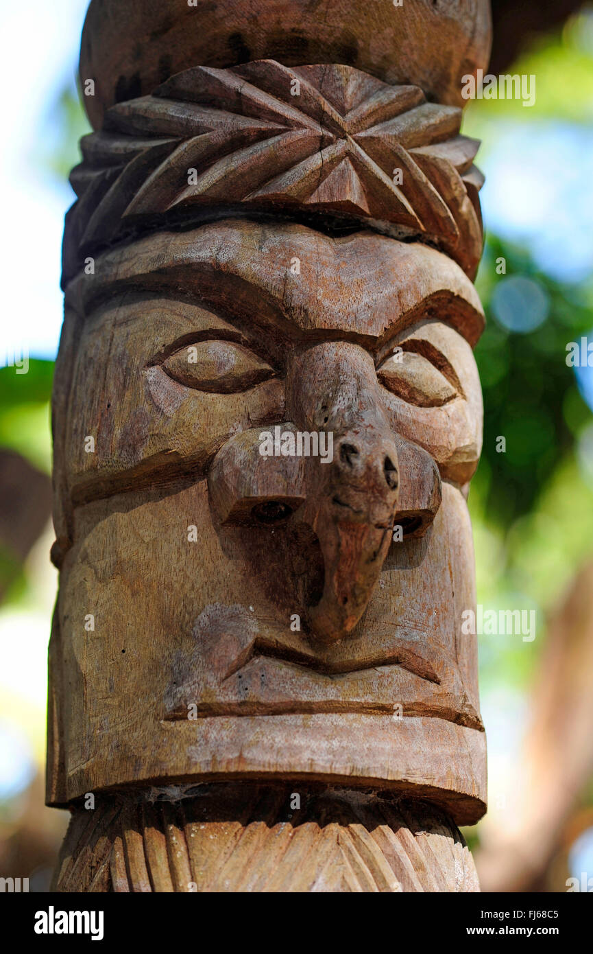 totem at �le des Pins, New Caledonia, Ile des Pins Stock Photo
