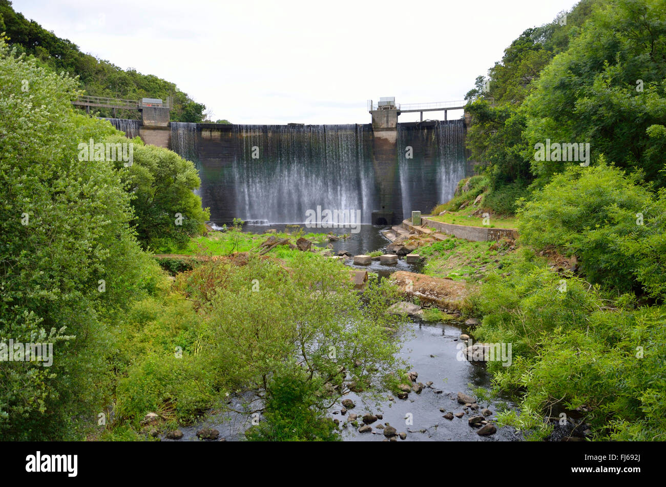 Le Gouessant dam wall, France, Brittany, Morieux Stock Photo