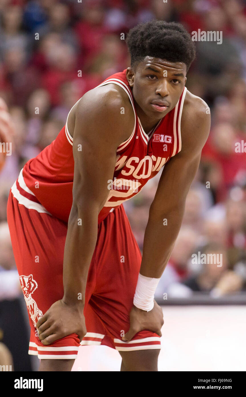 Madison, WI, USA. 28th Feb, 2016. Wisconsin Badgers forward Khalil Iverson #21 during the NCAA Basketball game between the Michigan Wolverines and the Wisconsin Badgers at the Kohl Center in Madison, WI. Wisconsin defeated Michigan 68-57. John Fisher/CSM/Alamy Live News Stock Photo