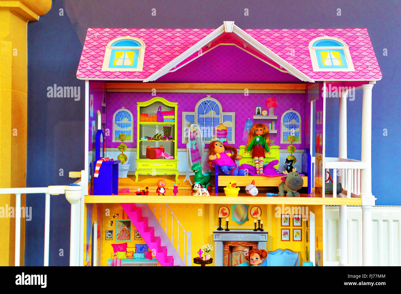 pink and blue dollhouse
