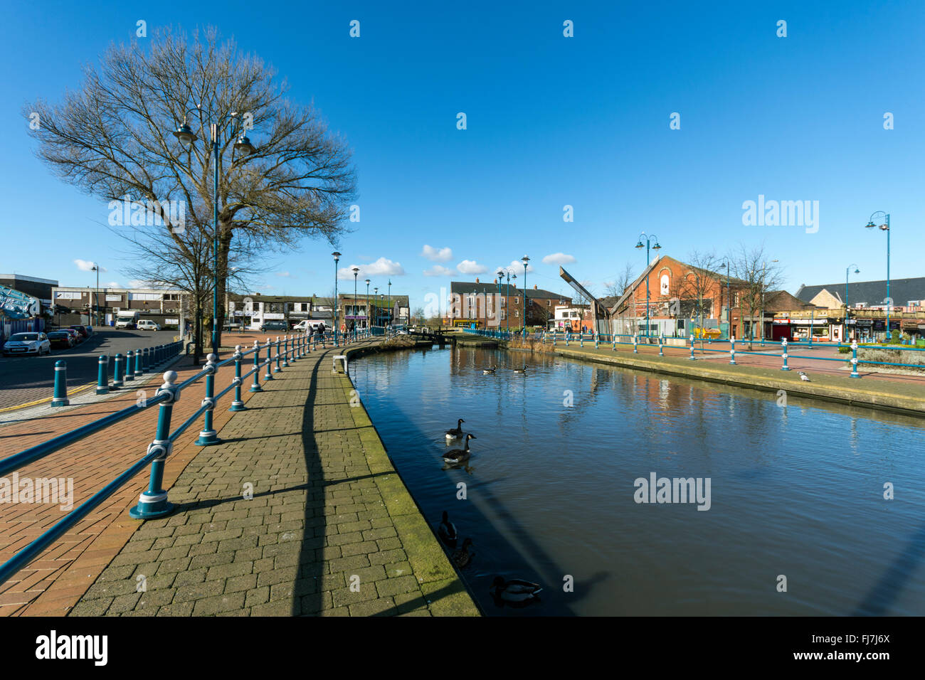 The Huddersfield Canal at Armentieres Square, Stalybridge, Tameside, Manchester, England, UK Stock Photo