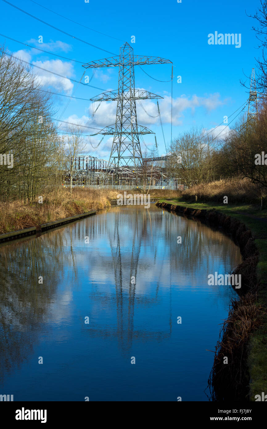 Pylon reflected in water hires stock photography and images Alamy