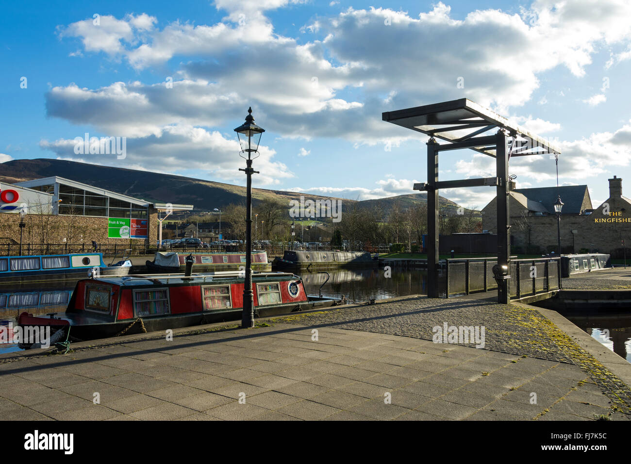 Frenches Marina on the Huddersfield Narrow canal at Greenfield, Saddleworth, Greater Manchester, UK. Stock Photo