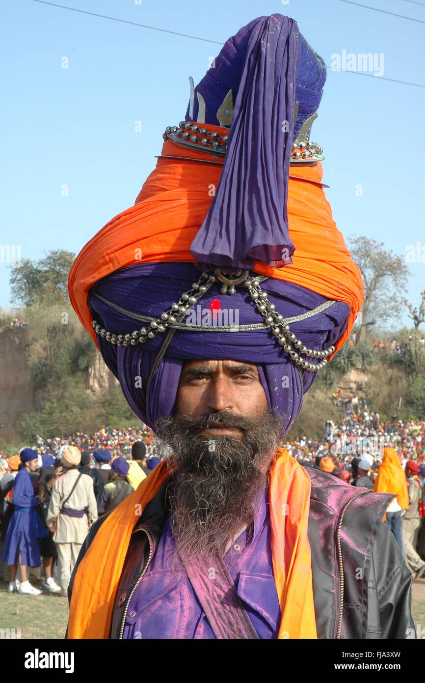 Nihang sikh, amritsar, punjab, india, asia Stock Photo Alamy