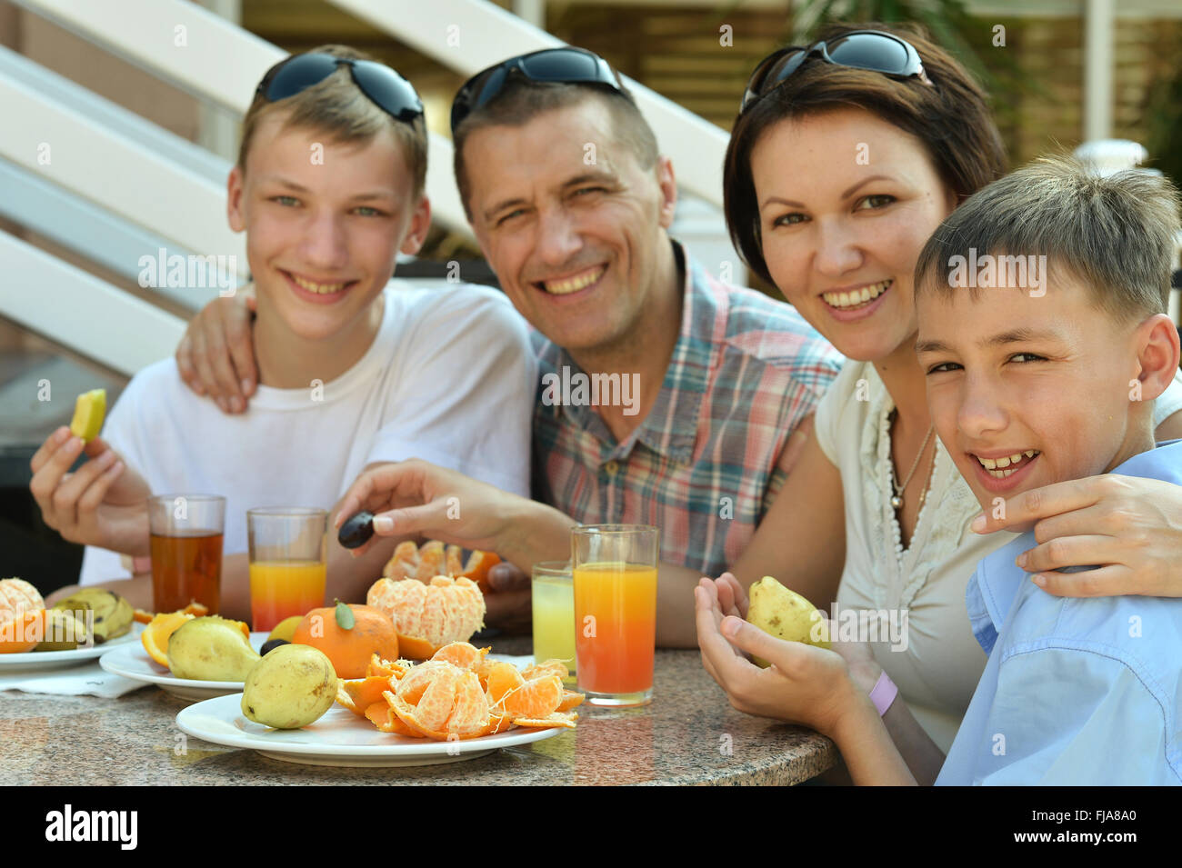family at breakfast Stock Photo - Alamy