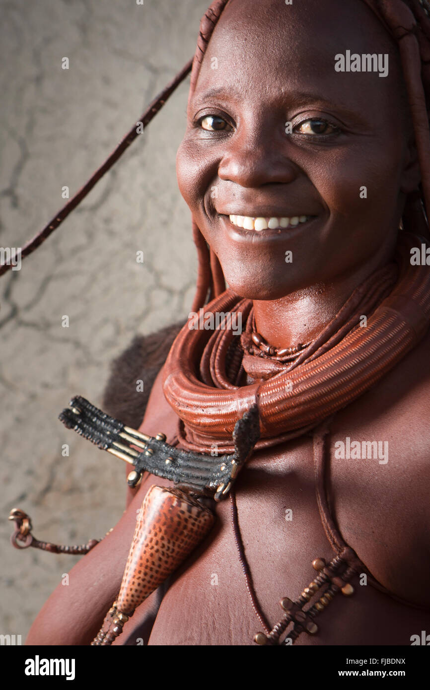 African Tribe Woman Hi res Stock Photography And Images Alamy african-tribe-woman-hi-res-stock-photography-and-images-alamy
