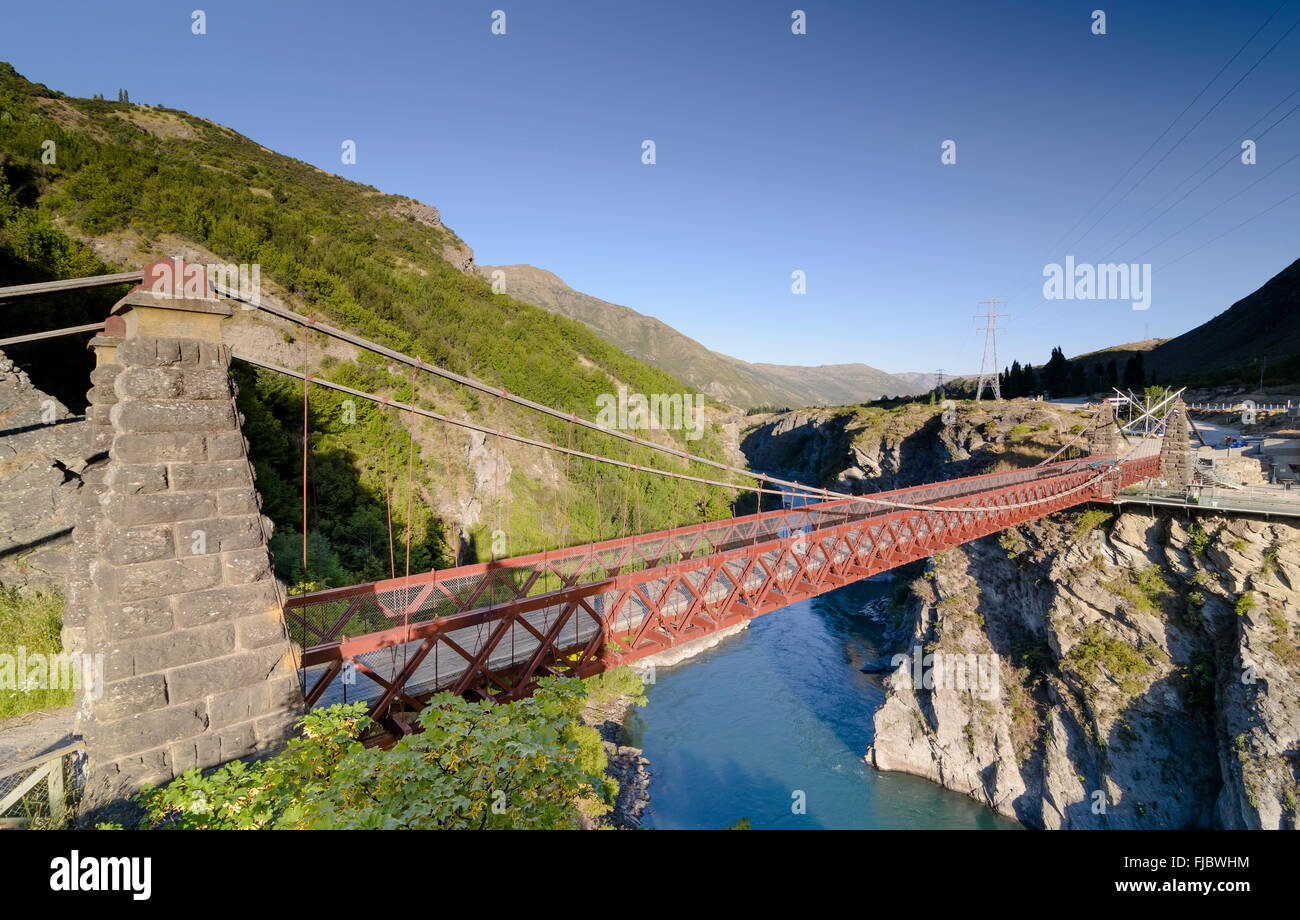 Suspension bridge south island new zealand hires stock photography and images Alamy