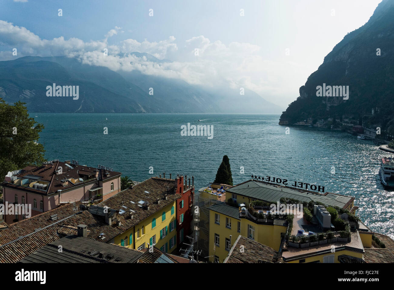Riva del Garda, Gardasee, Trentino, Italien | Riva del Garda, Lake Garda, Trentino, Italy Stock Photo