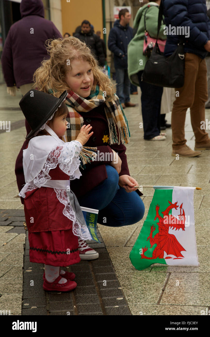 Cardiff, Wales, UK, 1st March 2016. Children in traditional Welsh Stock
