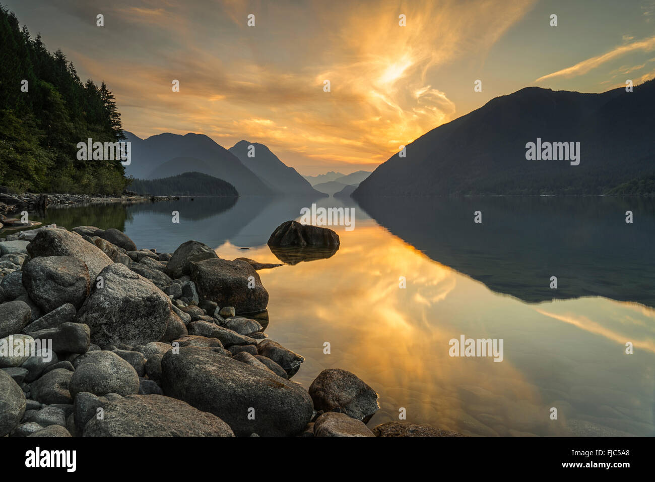 Alouette Lake, Golden Ears Provincial Park, Maple Ridge, Vancouver, British Columbia, Canada Stock Photo