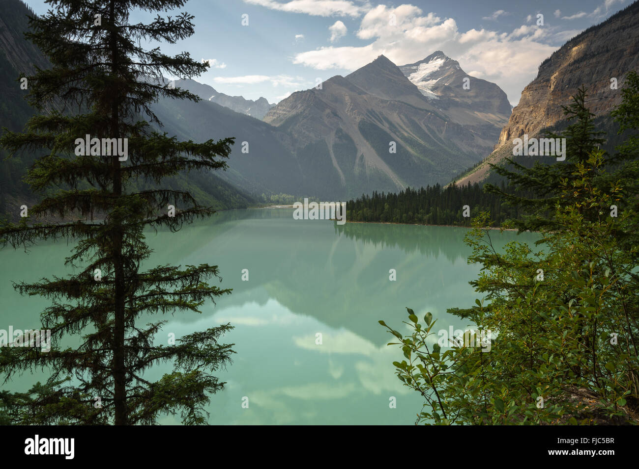 Kinney Lake in Mount Robson Provincial Park near Valemount, BC Stock