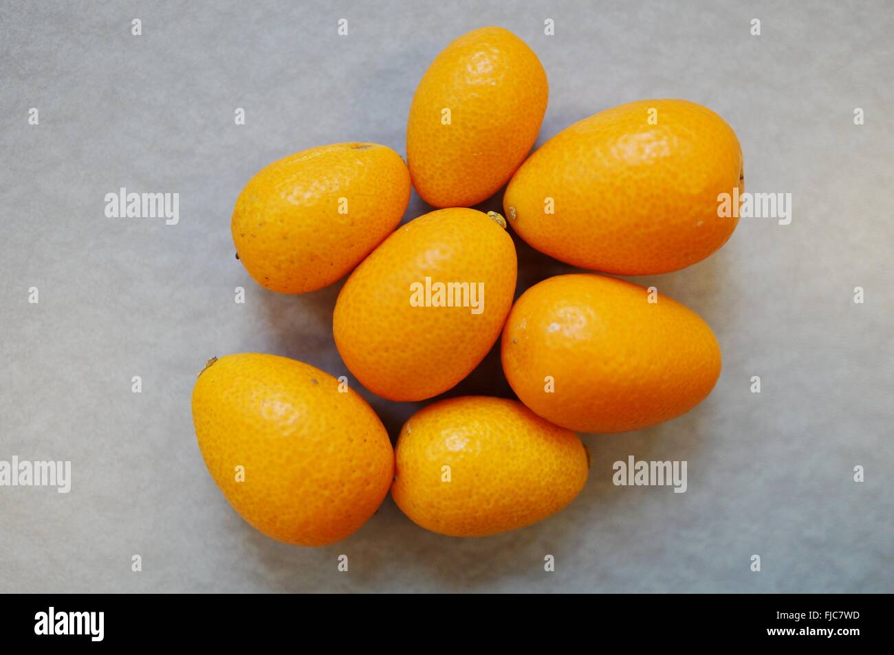 Ripe orange kumquat citrus fruit Stock Photo Alamy