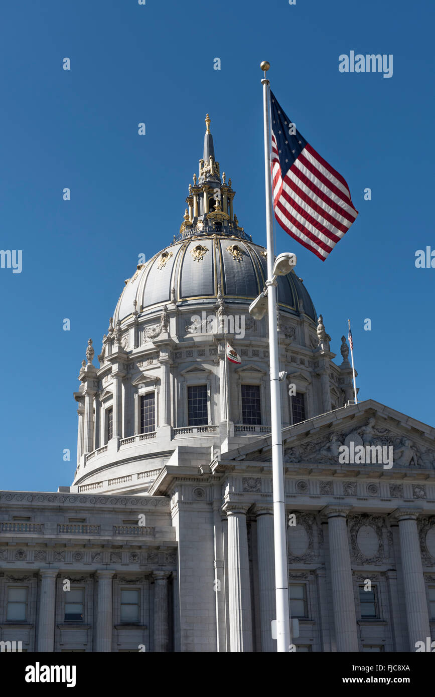 The central dome of the City and County of San Francisco City Hall, at the Civic Centre, San Francisco, California, USA Stock Photo