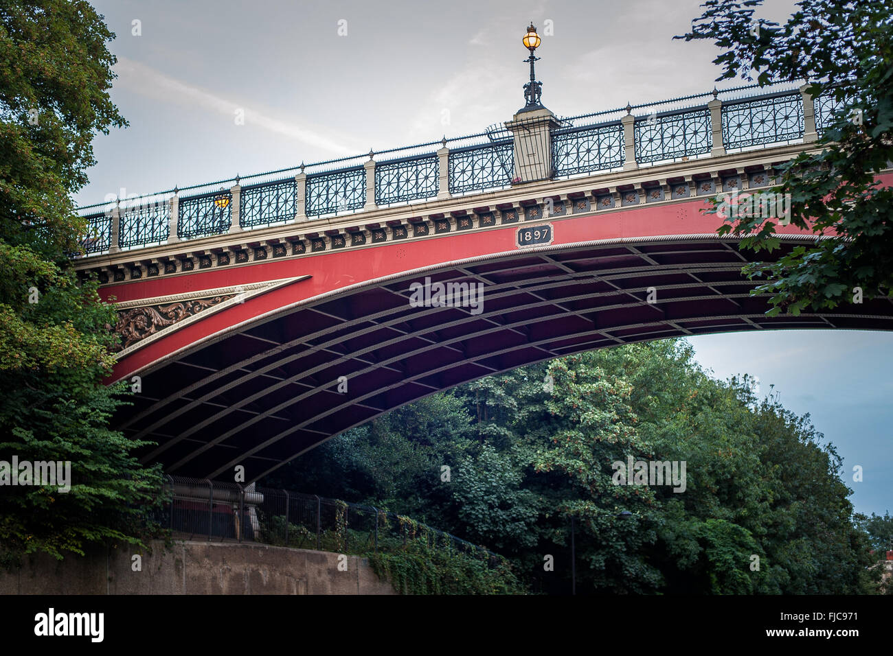 Hornsey Lane Bridge 'Suicide Bridge', Highgate, north London Stock Photo