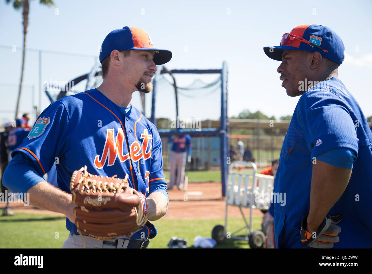 Port St Lucie, United States. 27th Feb, 2016. New York Mets baseball players Logan Verrett and Curtis Granderson training at Tradition Field in Port St Lucie, Florida. © Louise Wateridge/Pacific Press/Alamy Live News Stock Photo