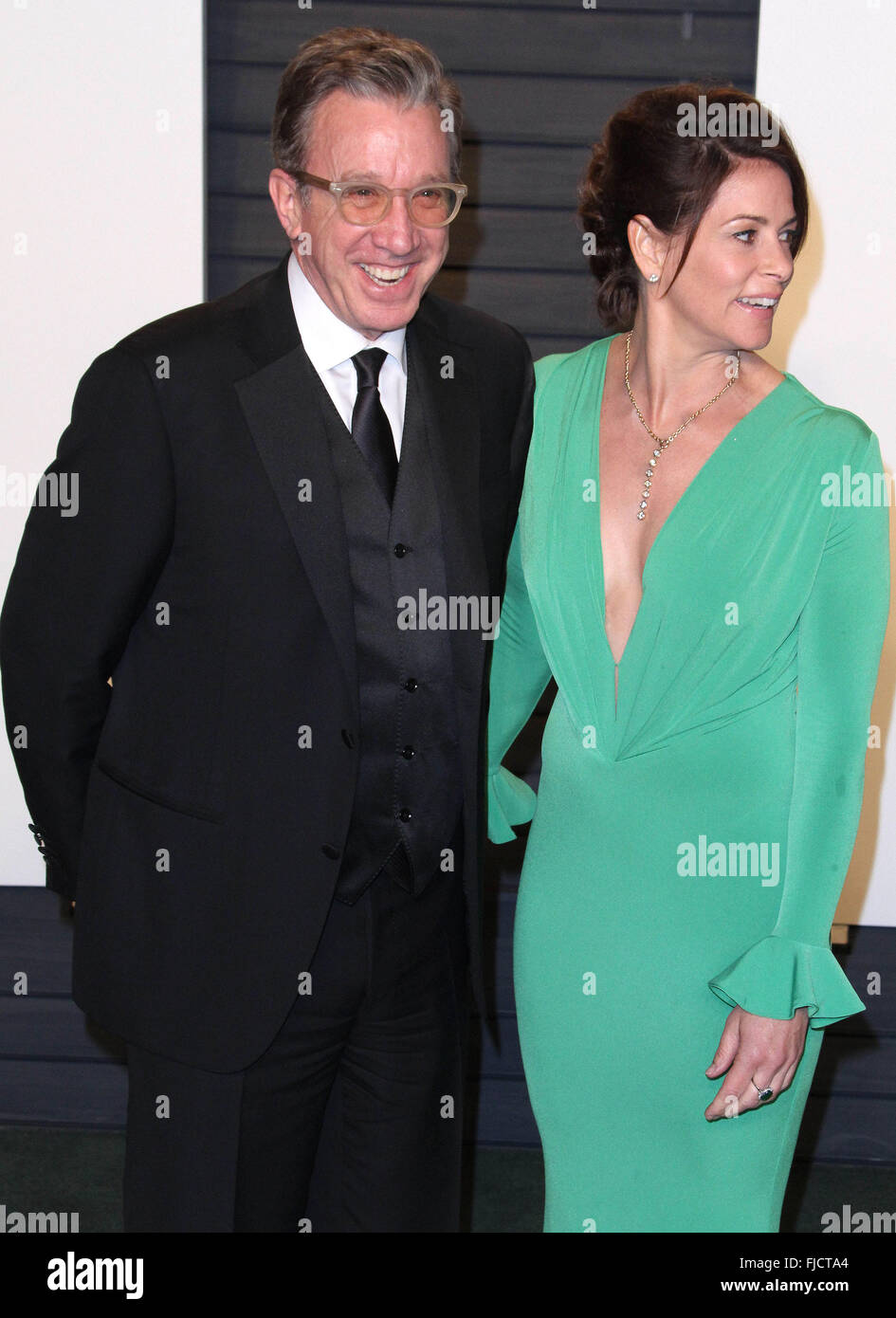 Beverly Hills, CA, USA. 29th Feb, 2016. 28 February 2016 - Beverly Hills, California - Tim Allen, Jane Hajduk. 2016 Vanity Fair Oscar Party hosted by Graydon Carter following the 88th Academy Awards held at the Wallis Annenberg Center for the Performing Arts. Photo Credit: AdMedia © AdMedia/ZUMA Wire/Alamy Live News Stock Photo