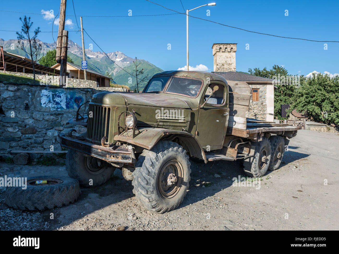 Zil 157 truck hi-res stock photography and images - Alamy