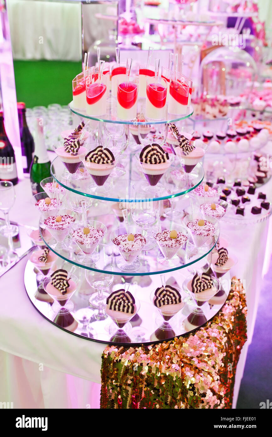 Awesome Wedding Reception Of Food And Drink With Various Pink