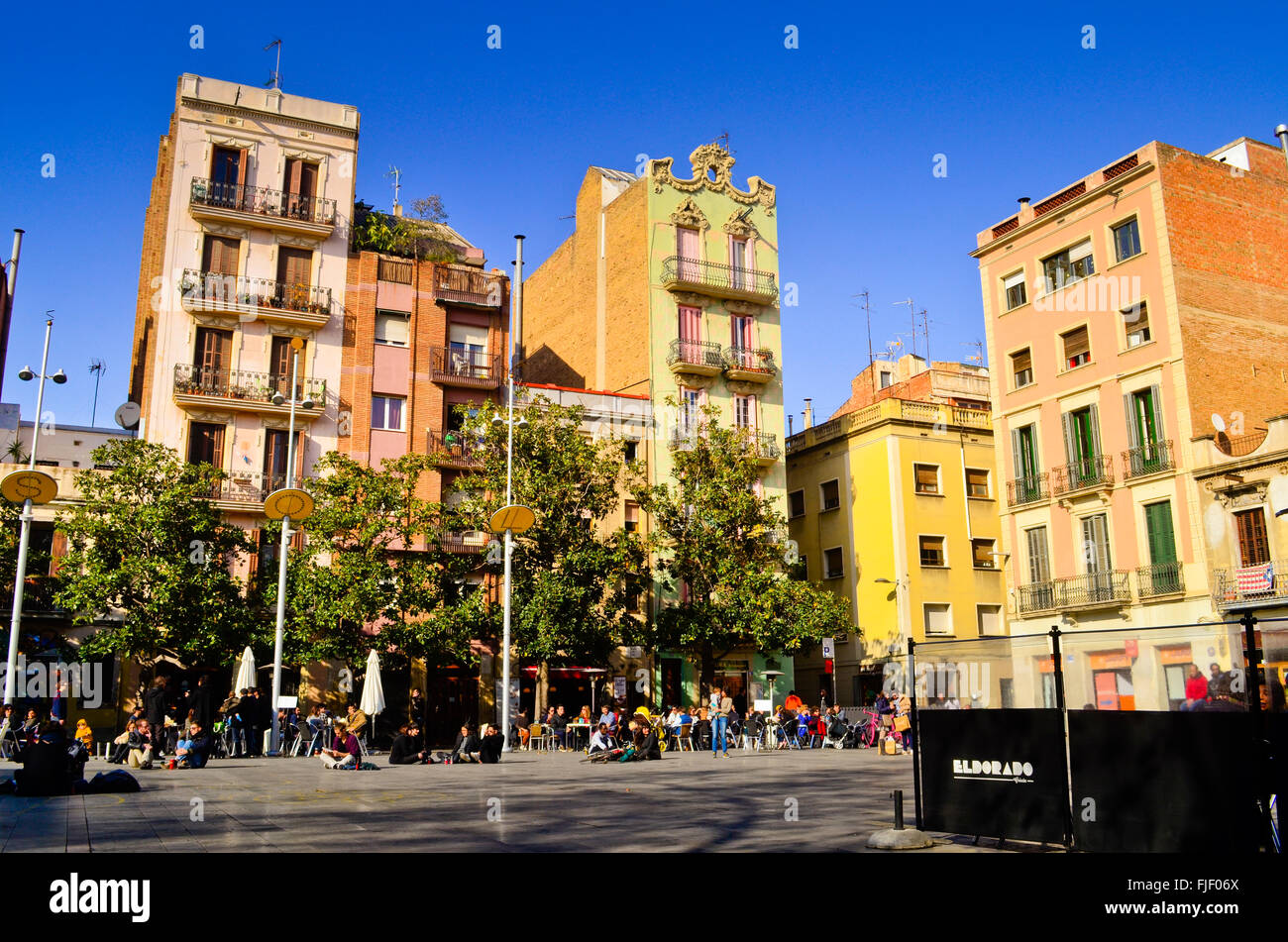 buildings-placa-del-sol-hi-res-stock-photography-and-images-alamy