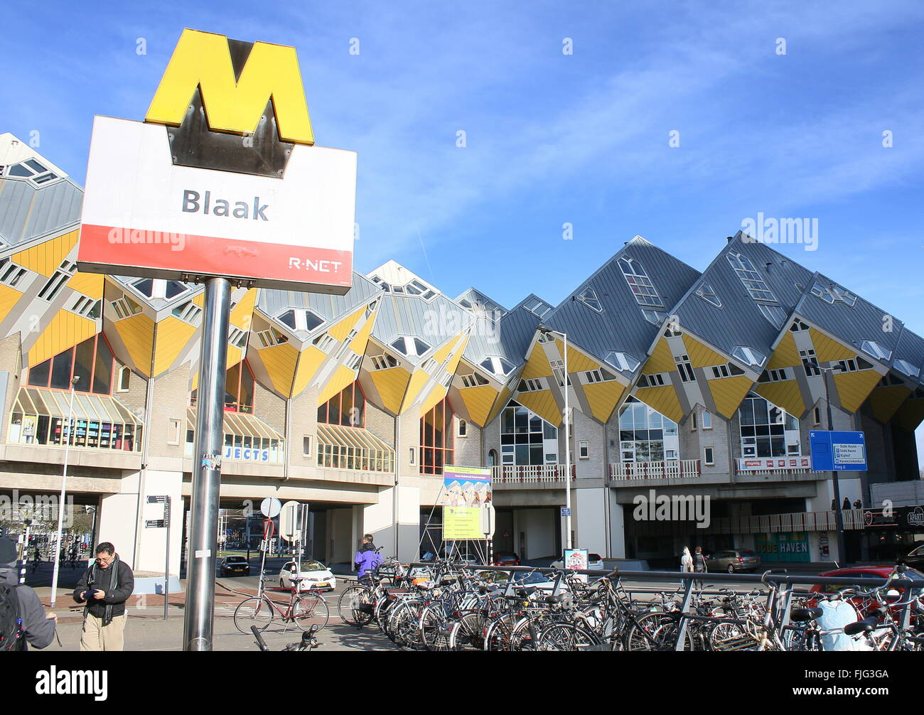 Cube Houses from the 1970s in Rotterdam, Blaak, Netherlands, designed by Dutch architect  Piet Blom. Metro & Train Station Blaak Stock Photo