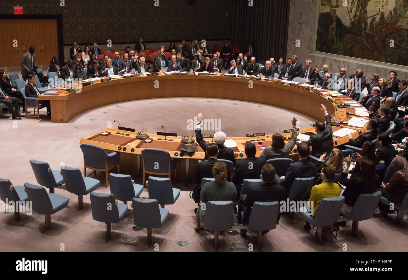 New York, United States. 02nd Mar, 2016. Members of the Security Council approve the sanctions resolution. The United Nations Security Council unanimously approved a Resolution on new sanctions to be put into place against the Democratic People's Republic of Korea (DPRK) in response to its recent missile tests and growing evidence of its desire to become nuclear capable. Credit:  Albin Lohr-Jones/Pacific Press/Alamy Live News Stock Photo