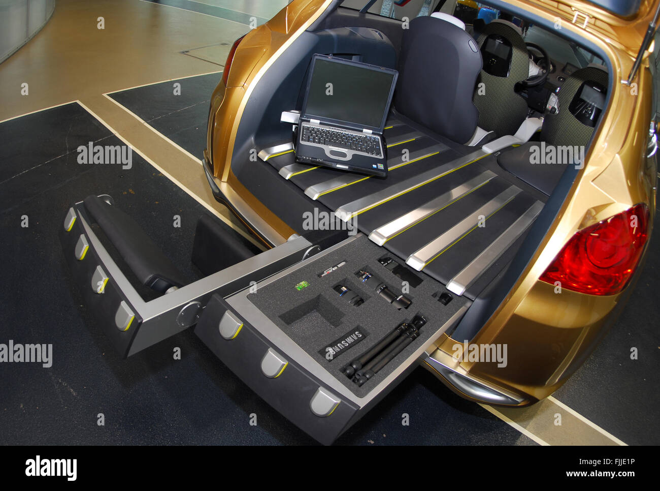 07 Renault Grand Tour Concept Car A Styling Exercise Which Led To Stock Photo Alamy