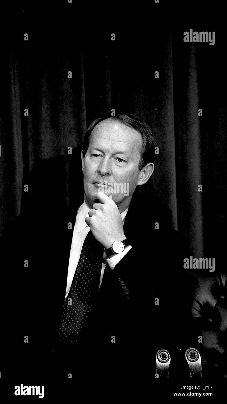 Washington, DC., USA, 18th April, 1991 Secretary of Education Lamar Alexander at briefing on National Strategy for Education.  Credit: Mark Reinstein Stock Photo