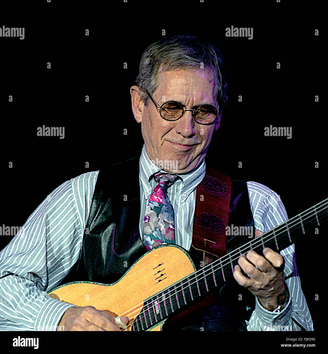 Washington, DC., USA, 21th March, 1992 Guitarist Chet Atkins with the Flecktones live during the 50th anniversary show from the studios' of Voice of America. Credit: Mark Reinstein Stock Photo