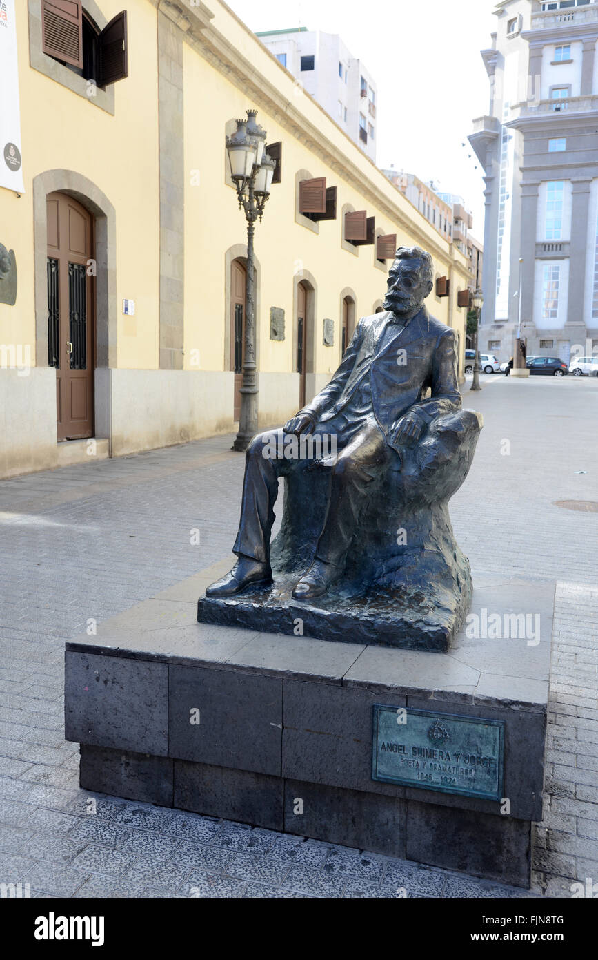 Statue of Àngel Guimerà in front of the Teatro Guimerá Theatre in Santa Cruz de Tenerife, “Canary Islands” Stock Photo