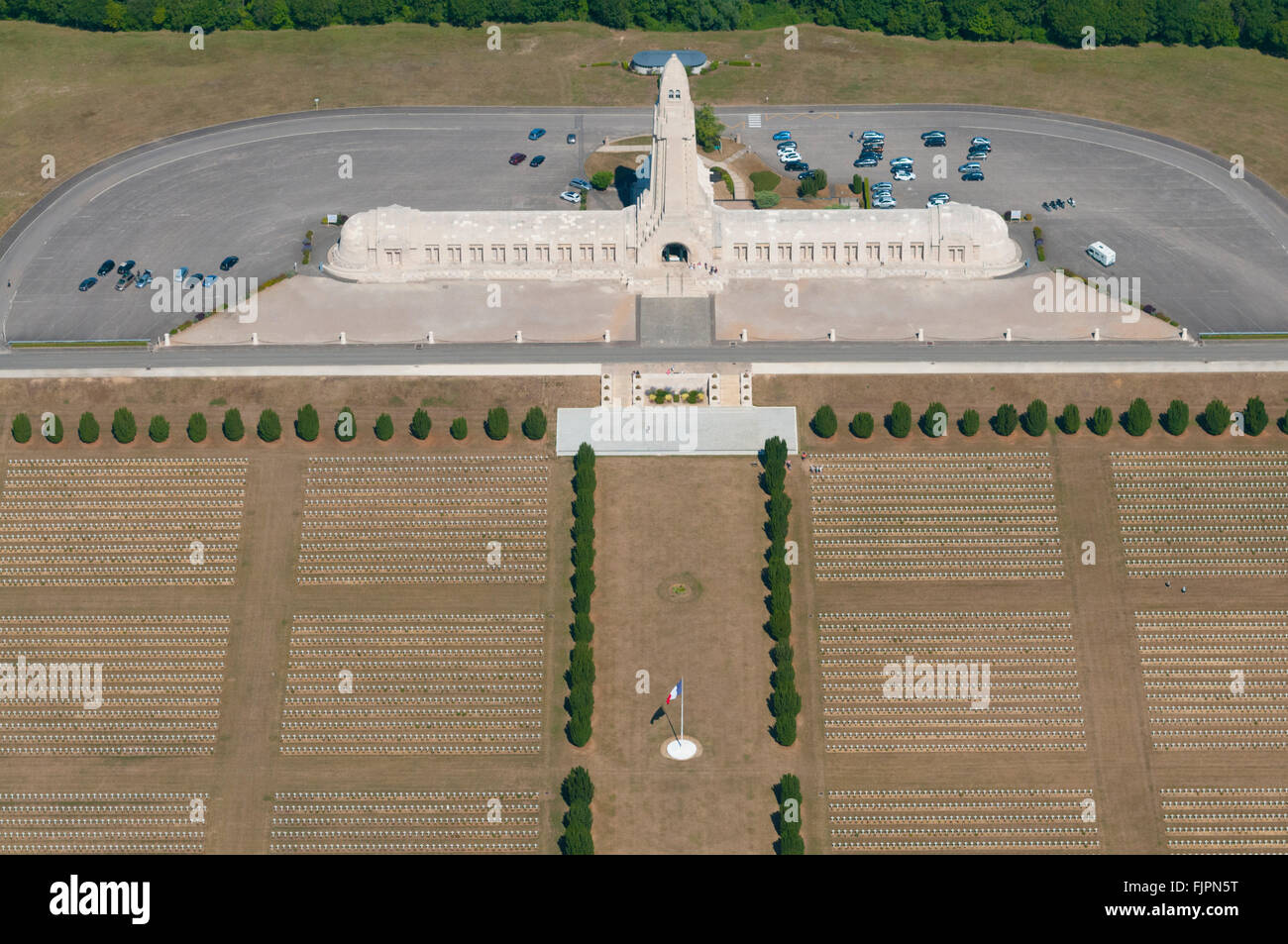 Meuse (55), Verdun, champs de batailles de la 1ere guerre mondiale, Douaumont, Ossuaire et cimetiere militaire (vue aerienne)  / Stock Photo